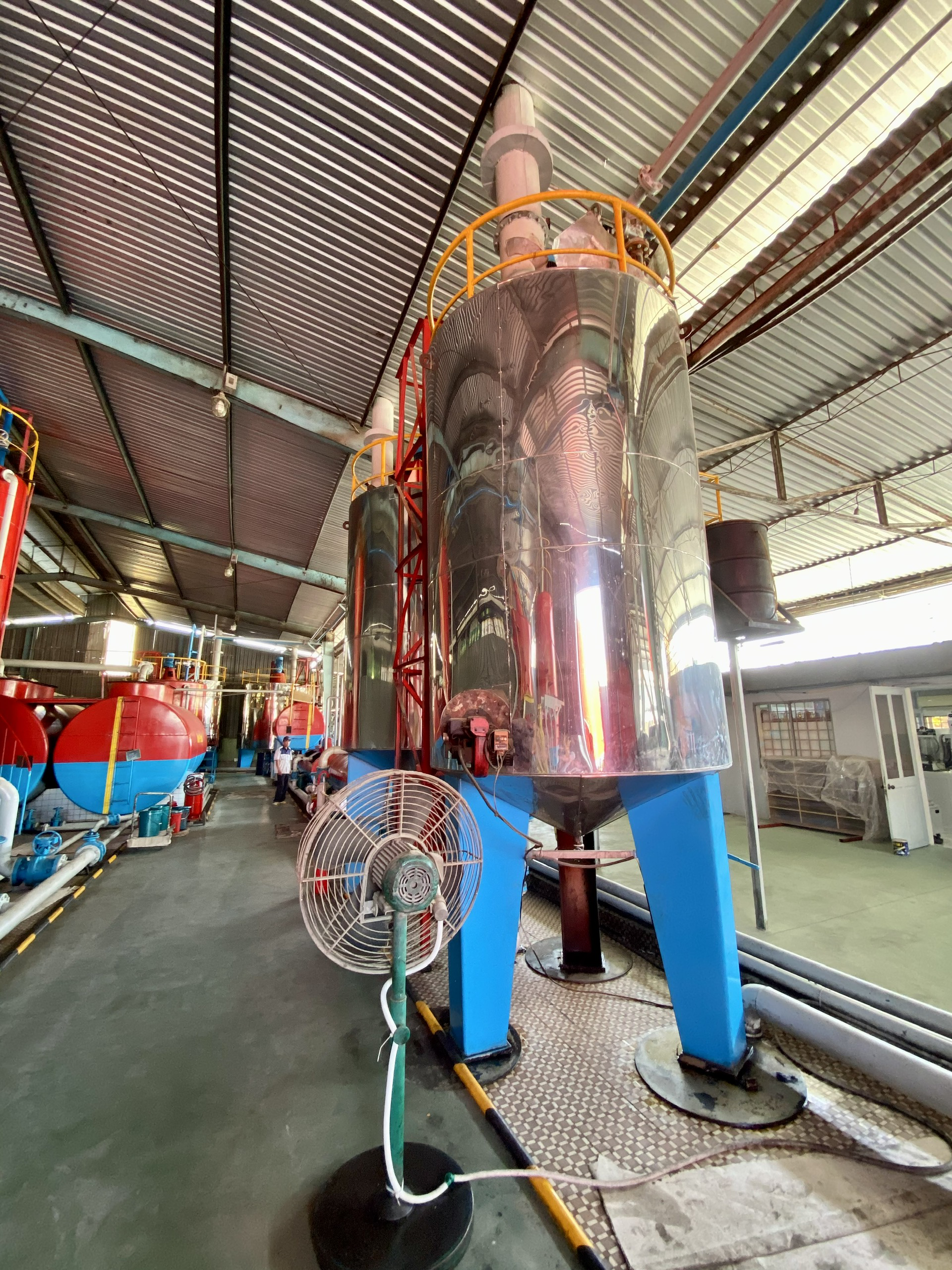 Máy gia nhiệt